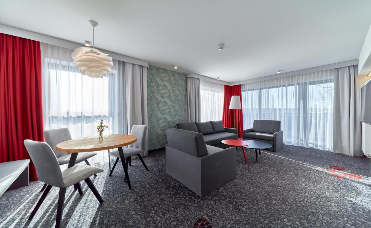 Ibis Styles Nowy Targ Hotel Luaran gambar