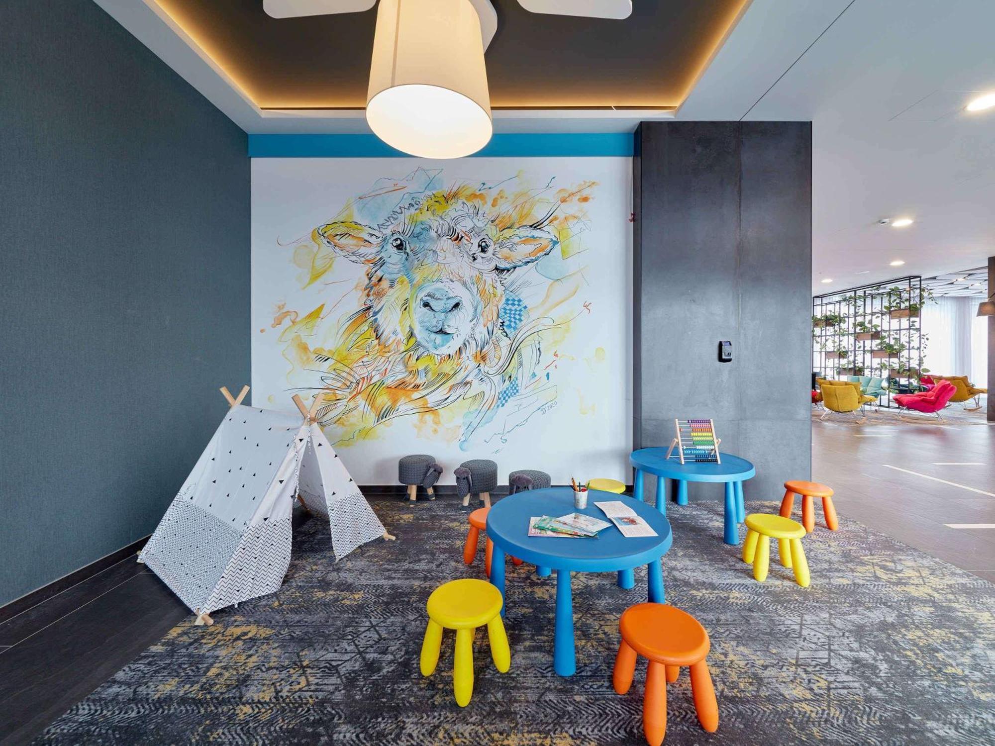 Ibis Styles Nowy Targ Hotel Luaran gambar
