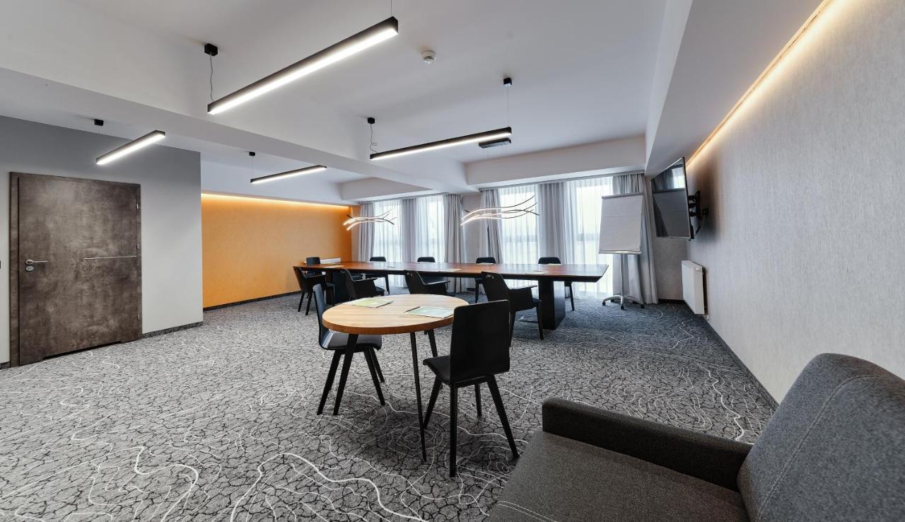 Ibis Styles Nowy Targ Hotel Luaran gambar
